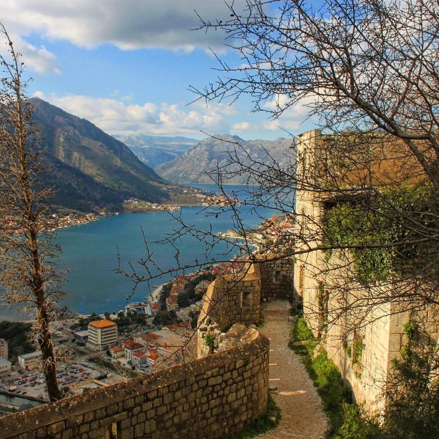 Old Town Boskovic Apartment Kotor Exterior foto